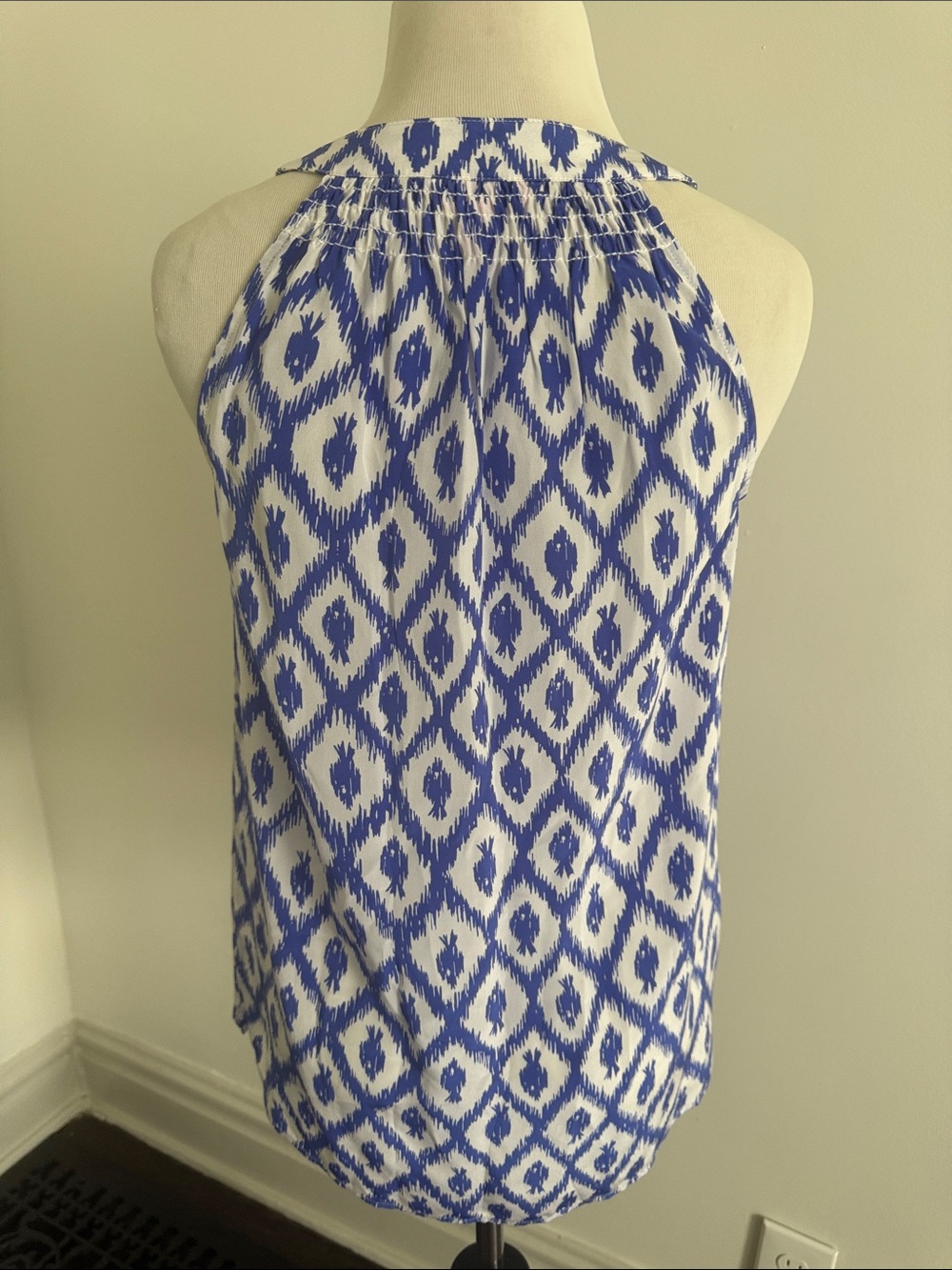 Lily Pulitzer “Bailey” Silk Sleeveless Iris Blue Little Fish Tank Top XXS - Picture 7 of 10